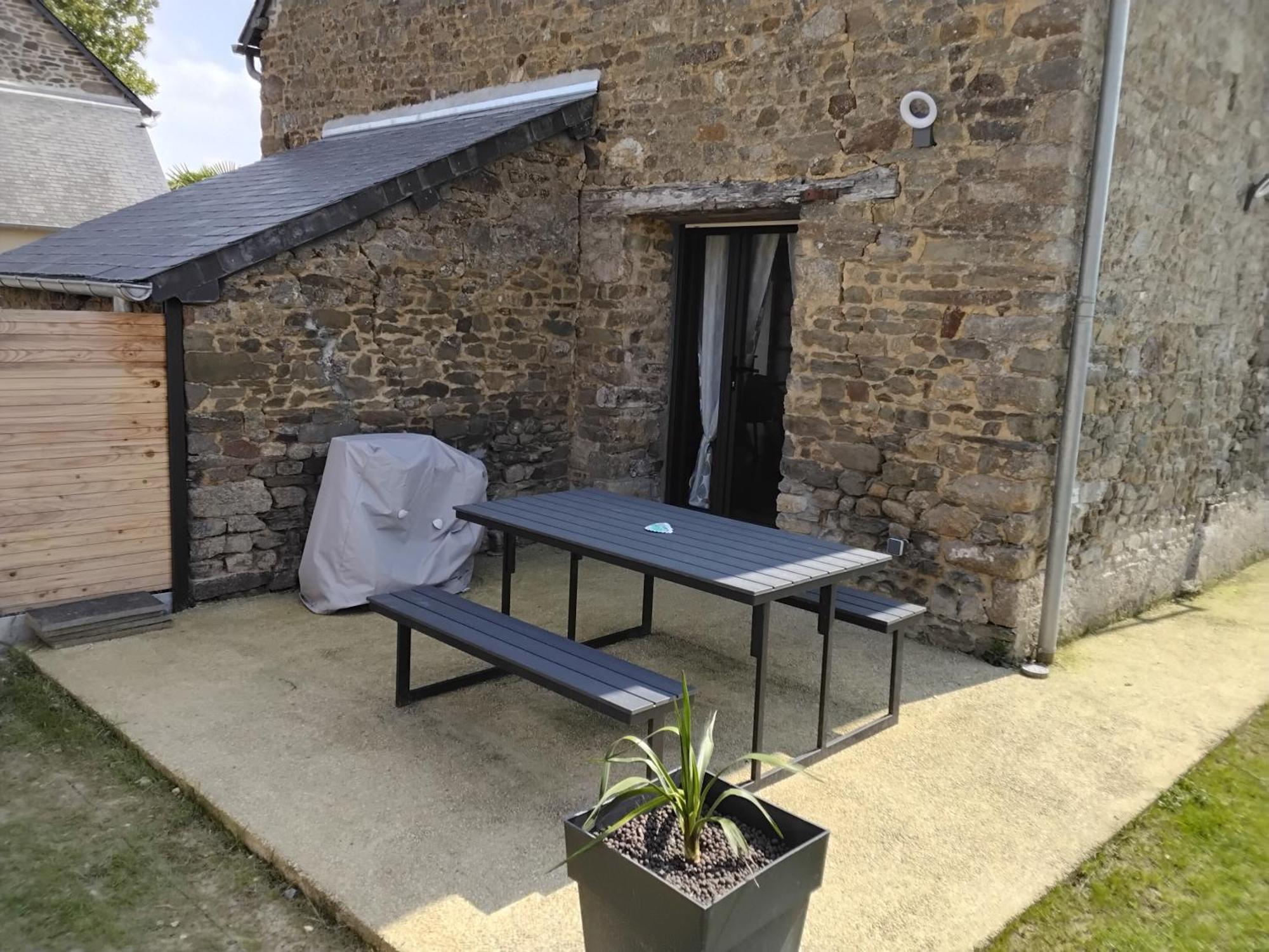 Gite Chez Marie T 6 Personnes La Boussac Exteriör bild